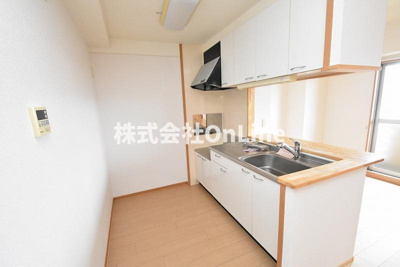 【キッチン】 | グランデフィオーレ