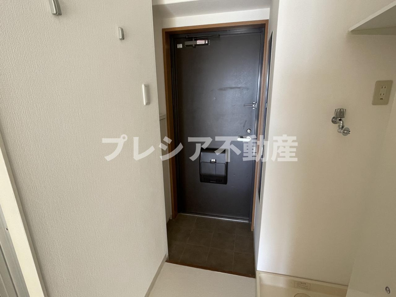 パルメーラ甲子園口の玄関