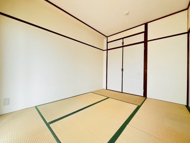 霞が丘マンションの寝室