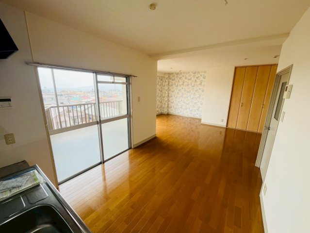 霞が丘マンションの居間・リビング