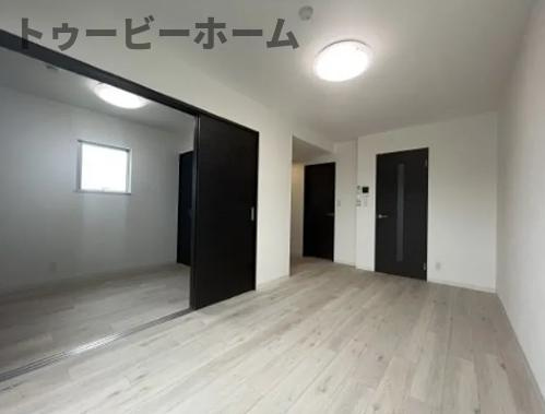 ジーメゾン川越南大塚 の居間・リビング|使いやすい居間です