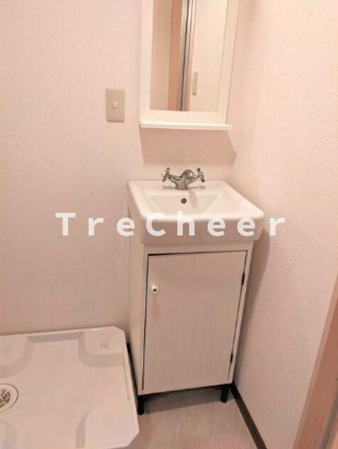 アーバン三園の洗面所