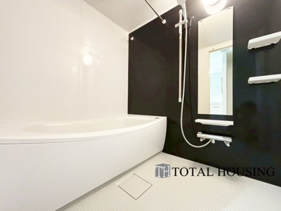 【浴室】 | パルグラーサ札幌スクエアA棟 | 時間を気にせずゆっくりとバスタイムが楽しめる浴室です。