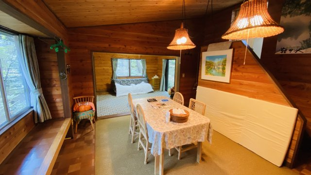 【動画付き】北軽井沢 浅間ハイランドパーク 中古戸建のダイニング
