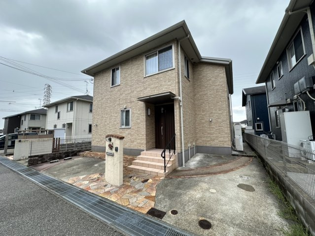 玉津町西河原戸建