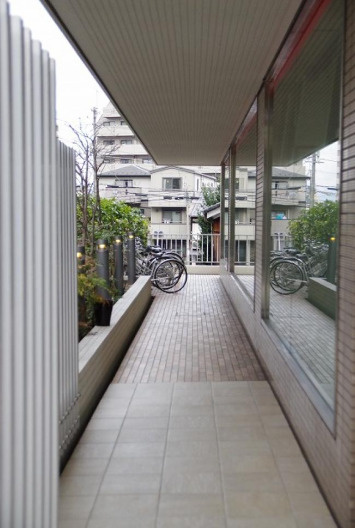 アソルティ大津京町　6階の外観