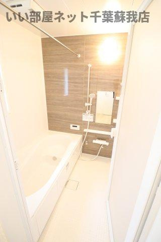 Kolet千葉川戸町の浴室|落ち着いた空間のお風呂です