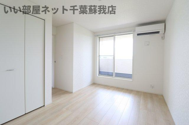 Kolet千葉川戸町の洋室|使い勝手のいい洋室です