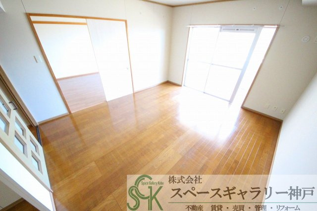 県営伊川谷第2高層住宅の居間・リビング|※お部屋により仕様が異なる場合があります※