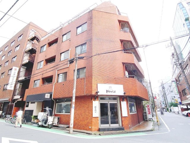 カテリーナ新宿蔵王の外観