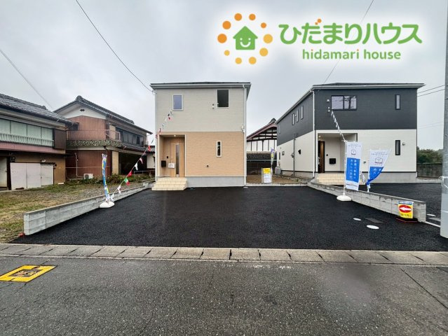 美里町白石第1　新築一戸建て　クレイドルガーデン　01の駐車場|並列駐車3台可能です！
カーライフも楽しめちゃう( *´艸｀)