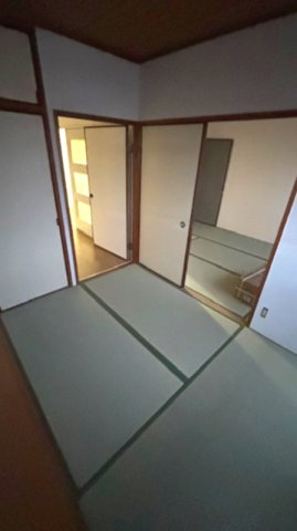 ビオラ並木台【弊社管理物件】のエントランス