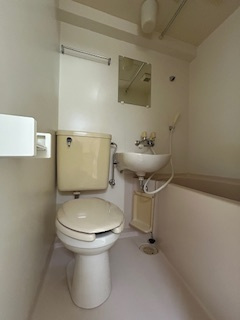 ビオラ並木台【弊社管理物件】のトイレ|落ち着いたトイレです