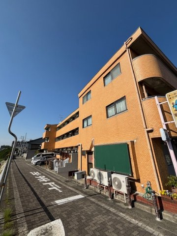 ビオラ並木台【弊社管理物件】の外観|外観もきれいです