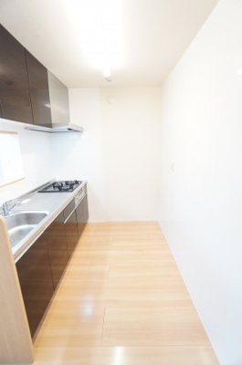 【キッチン】 | ラ・リアン C | ※同物件・同タイプの写真です。