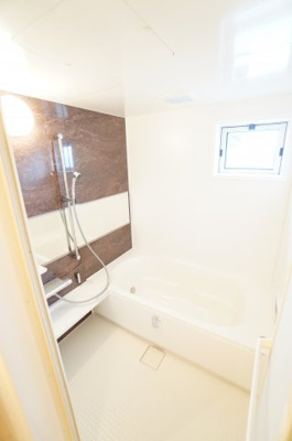 【浴室】 | ラ・リアン C | ※同物件・同タイプの写真です。