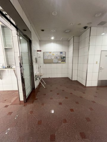 サンキャドマス扇町のロビー