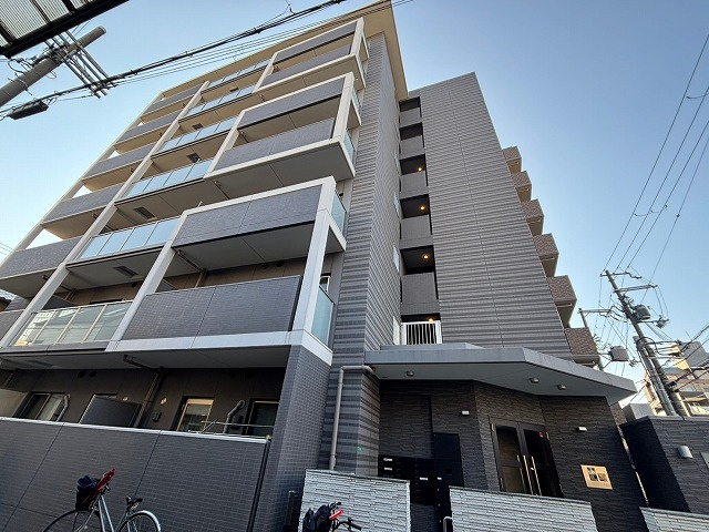 アヴニール東三国の外観