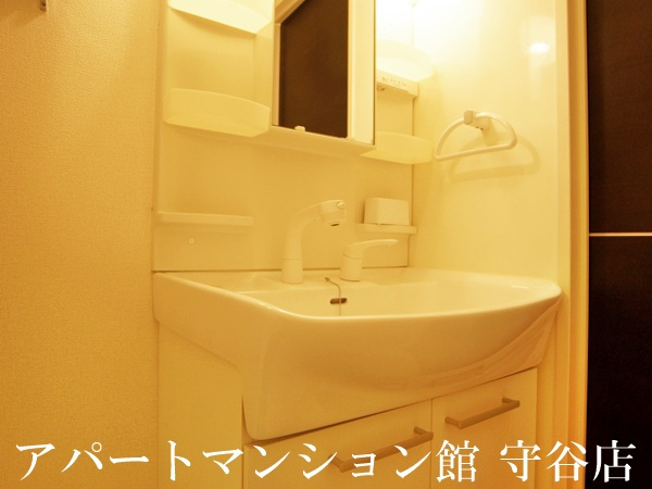アムールゆめみ野Cの独立洗面台