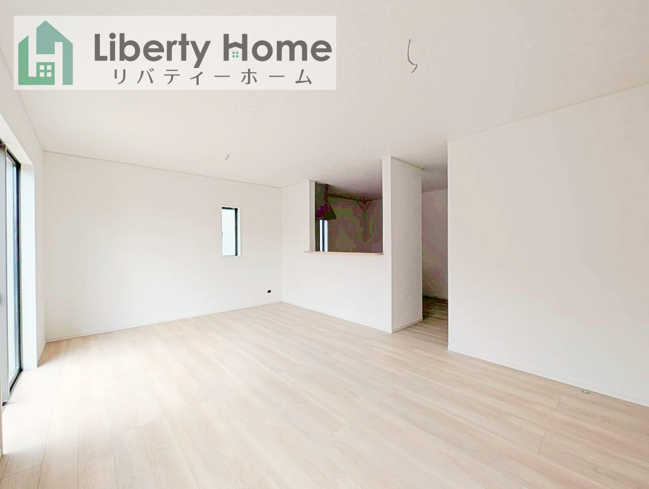 北茨城市大津町北町第12　新築戸建　2号棟の居間・リビング