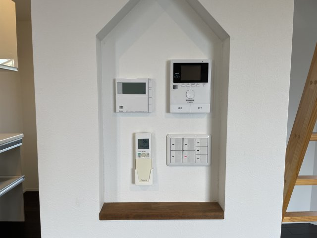 入間市下藤沢5丁目中古戸建の防犯設備|モニターで確認できて安心！防犯対策にも！
