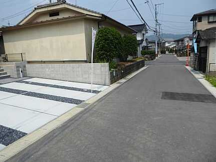 広島市東区福田８丁目 の前面道路含む現地写真