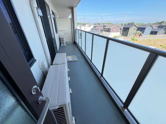 Moon stone（ムーン　ストーン）のバルコニー|ベランダ