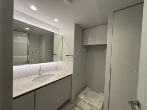 【独立洗面台】