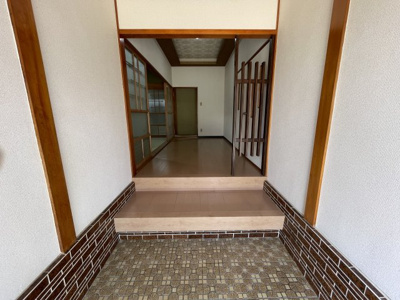 【玄関】 | 日高町R貸家