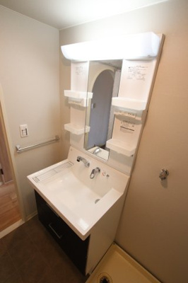 【独立洗面台】 | 美加の台南海アーバンコンフォート壱番館
