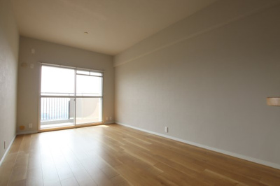 【居間・リビング】 | 美加の台南海アーバンコンフォート壱番館