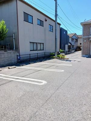 【駐車場】 | ビラ・エテルネルＡ | ガストさんまで850m