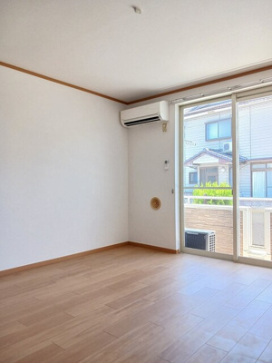 【寝室】 | ビラ・エテルネルＡ