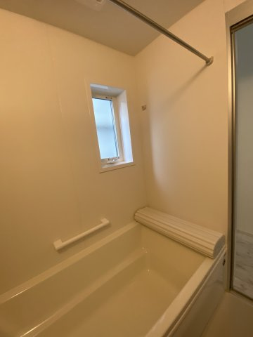 《仲介手数料無料》志木市柏町６丁目29-75(全1戸)新築一戸建てファーストタウンの浴室|撮影日 2025年9月14日 13:30 晴れ