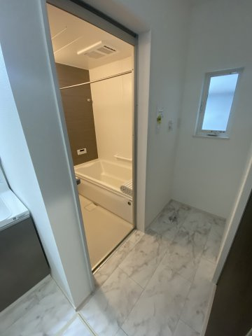 《仲介手数料無料》志木市柏町６丁目29-75(全1戸)新築一戸建てファーストタウンのランドリースペース|撮影日 2025年9月14日 13:30 晴れ