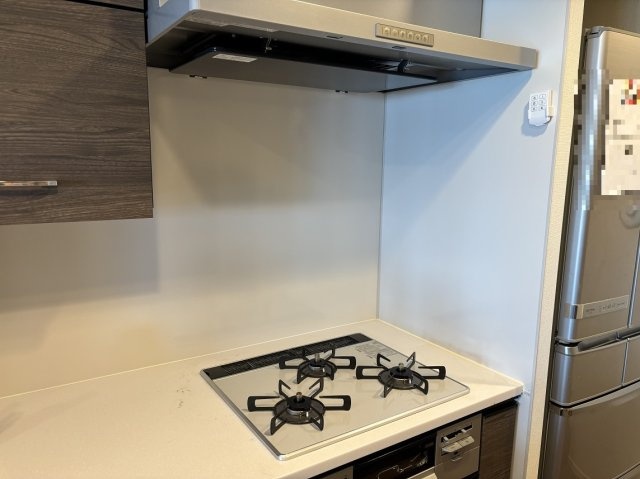 中古マンション　プラウドタワー豊橋のキッチン|都市ガスのガスコンロです♪