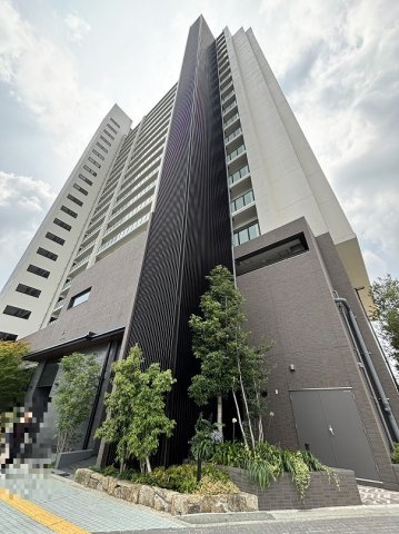 中古マンション　プラウドタワー豊橋の外観|鉄筋コンクリート造の20階建分譲マンションです♪