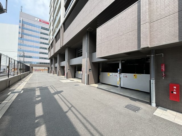 中古マンション　プラウドタワー豊橋の駐車場