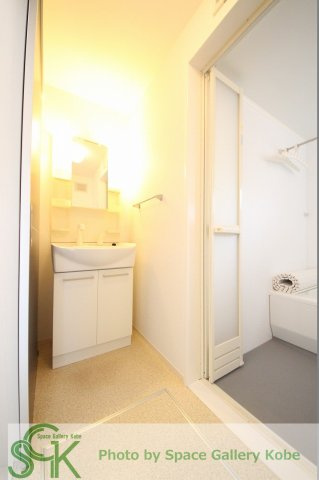 グリーンデュークの洗面所|※お部屋により仕様が異なる場合があります※