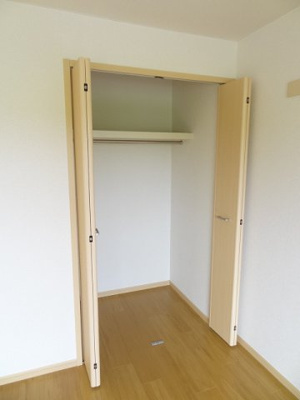 【収納】 | フルール古都Ａ | 大きなスペースがあり、収納には困りません