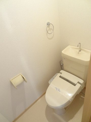 【トイレ】 | フルール古都Ａ | シンプルで使いやすいトイレです