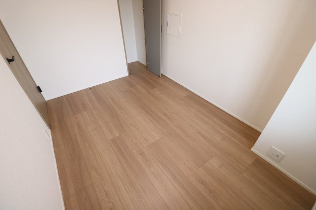 【洋室】 | ハイラークみずほ台　（ふじみ野店） | 洋室4.7帖