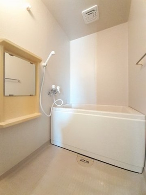 【浴室】 | ニューシティ６６ | お風呂で日々の疲れを落としましょう