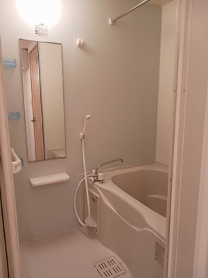 【浴室】 | Ｃｒｏｓｓ　Ｓｉｄｅ | 日々の疲れを癒すお風呂付です