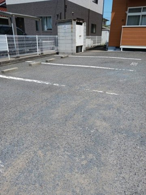 【駐車場】 | ニューシティしみず１ | 駐車場があるので、車を買う予定の方も安心です