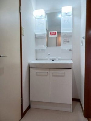 【洗面所】 | シエヌー | 洗面所です