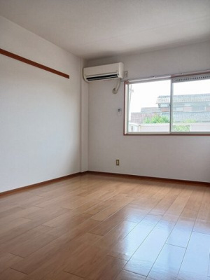 【居間・リビング】 | シエヌー | 中はこのようになっています