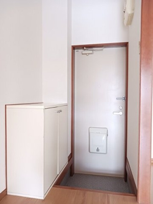 【玄関】 | シエヌー | 毎日通る玄関はこちらです