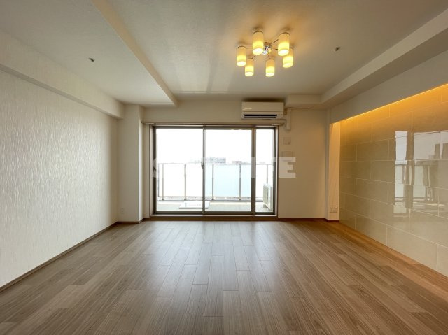 プレジオ永和ASIANの居間・リビング