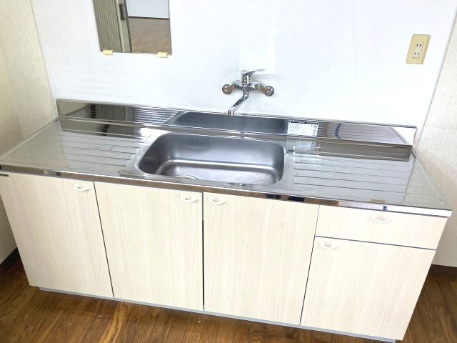 日高町殿　中古戸建　4LDK・3LDKのキッチン